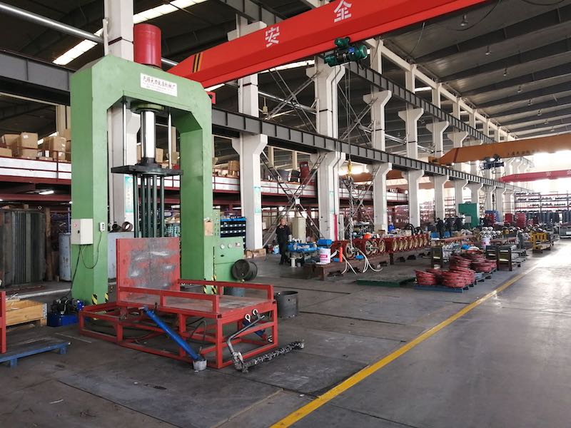 ����װ��